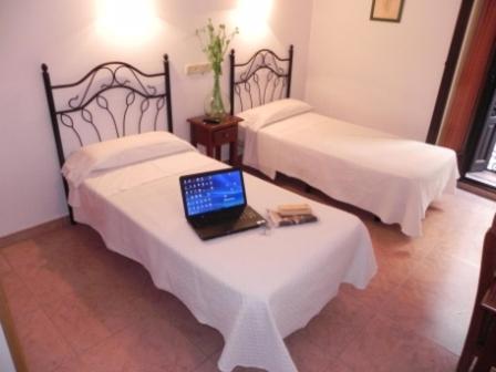 Hostal Ivor Madrid Exteriör bild