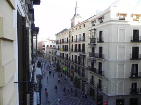 Hostal Ivor Madrid Exteriör bild