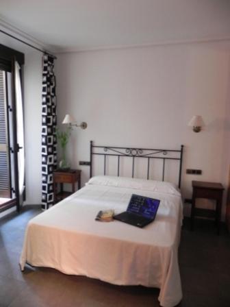 Hostal Ivor Madrid Exteriör bild