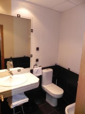 Hostal Ivor Madrid Exteriör bild